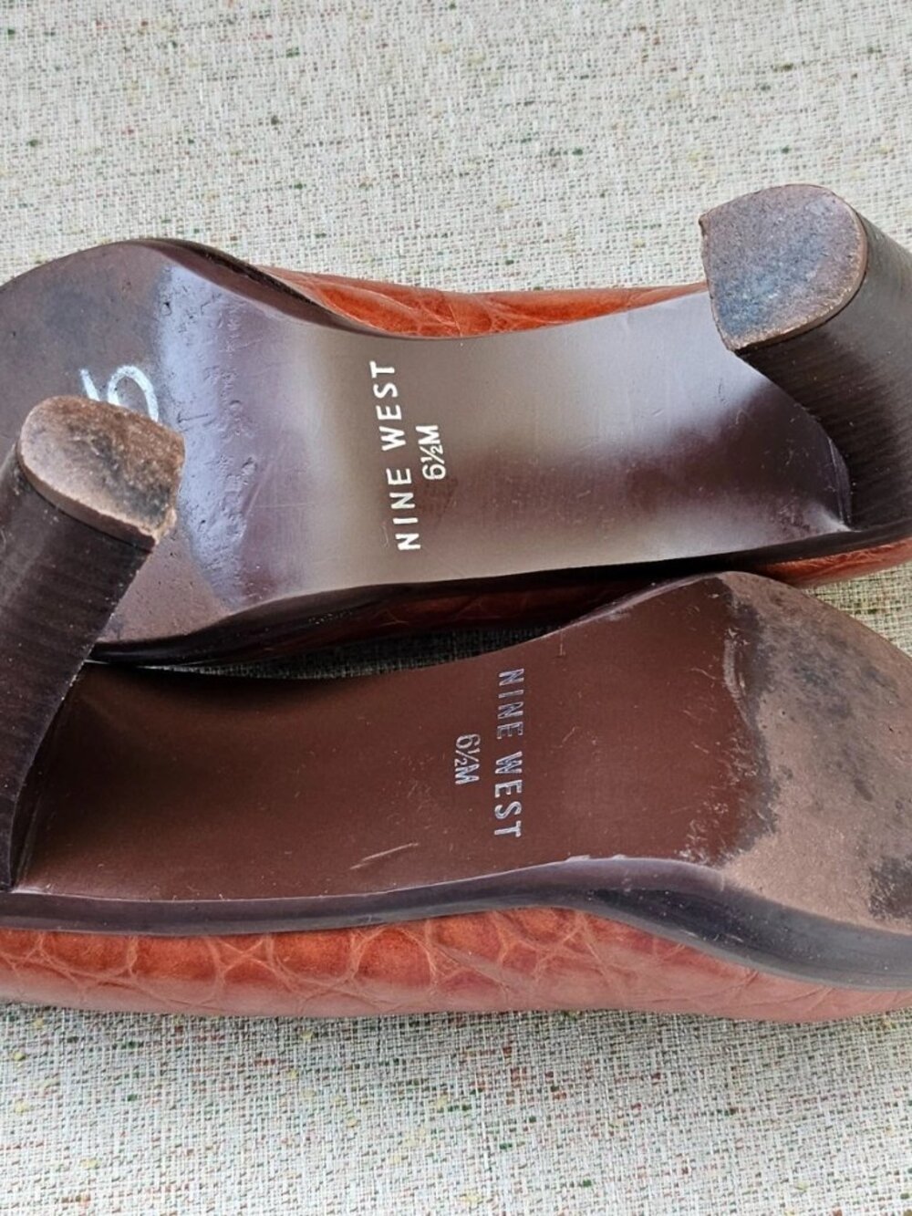 Nine West Women Heel Pump sandal Shoes Brown Leather Upper Size 6.5M - Picture 11 of 12
